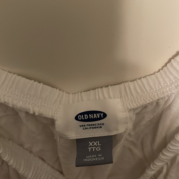 White off the shoulder top - Picture 2 of 3